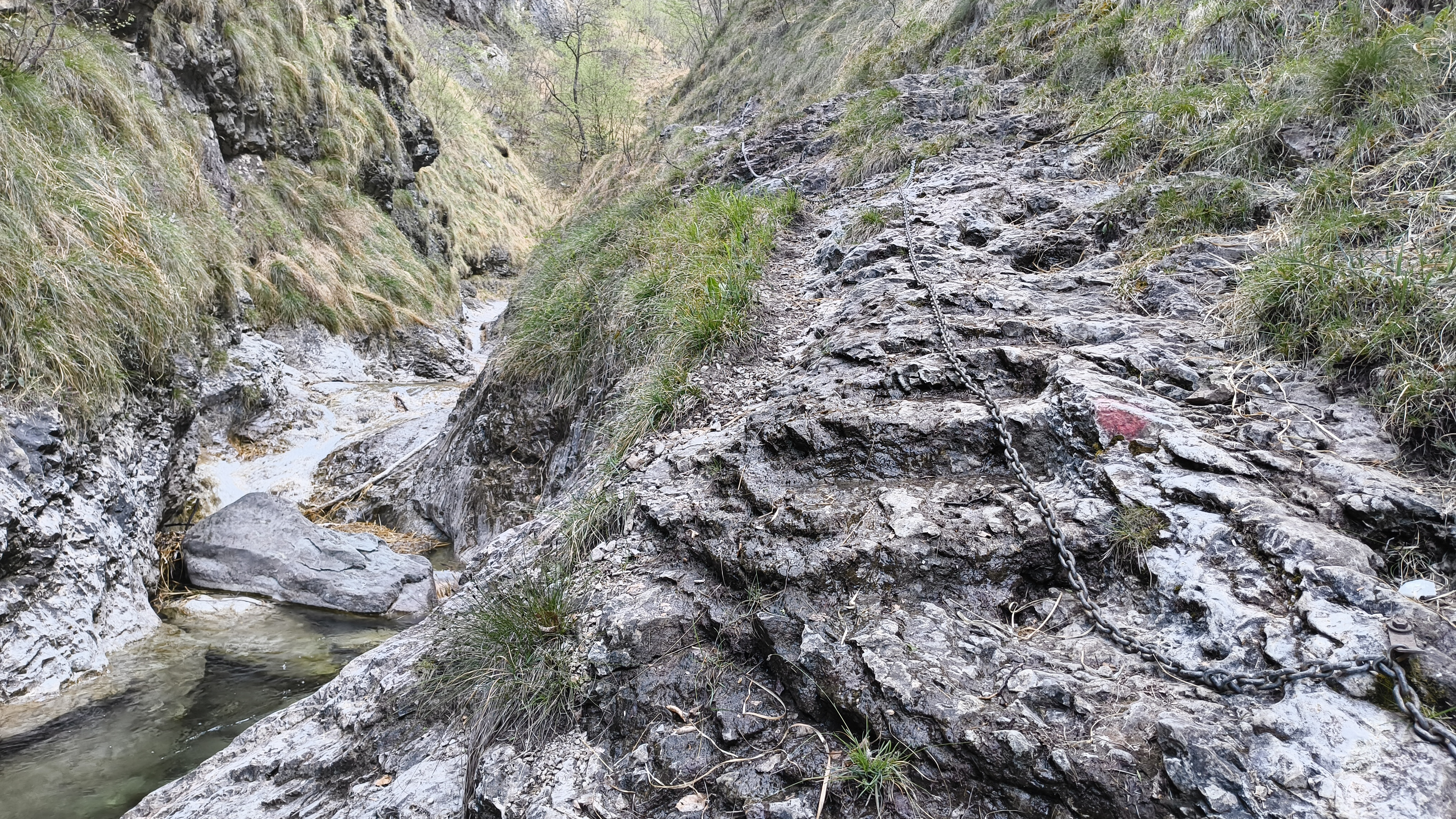 Foto n° 3 del trekking Sentiero del Fiume │ Alpe D'Era
